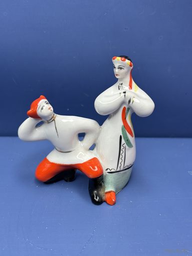 Статуэтка винтажная Танец гопачок, фарфор, роспись, золочение, Полонский завод художественной керамики Полонное ЗХК, СССР, 1970-1990 гг.
