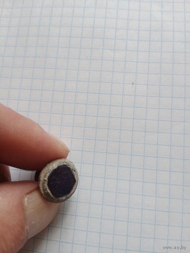 Старинная запонка