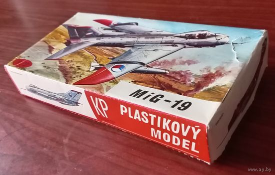 Сборная модель: МиГ-19 ; KP (Чехословакия) 1/72