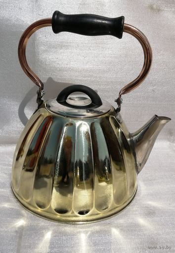 Латунный чайник. СССР, прим  3,2л.