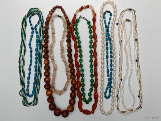 Бусы одним лотом! Всё что на фото. С рубля
