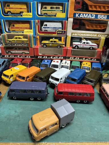 УАЗ-39094 Фермер, цвет желтый, кабина металл, кузов с тентом, Тантал, Агат, Саратов