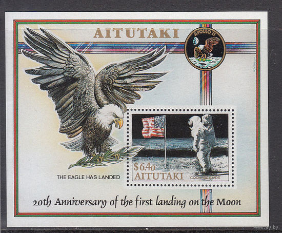 Космос. Аполлон 11. Айтутаки. 1989. 1 блок. Michel N бл73 (15,0 е)