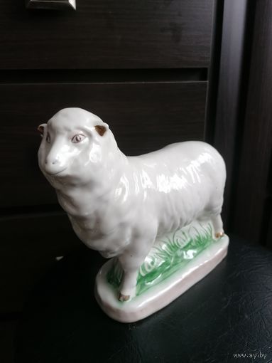 Статуэтка овца, ягненок, Старая Гжель