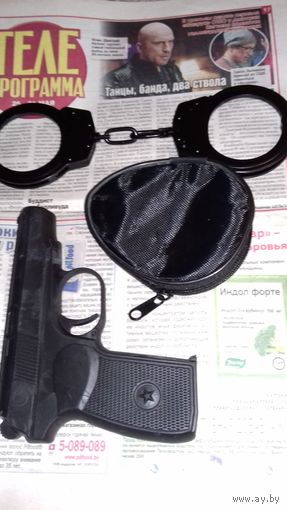 Резиновый ПМ + наручники С рубля!