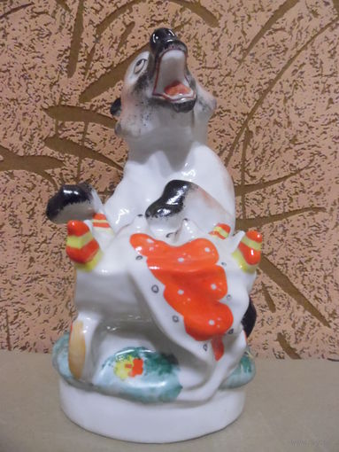 МЕДВЕДИЦА С МЕДВЕЖАТАМИ.ЛФЗ.