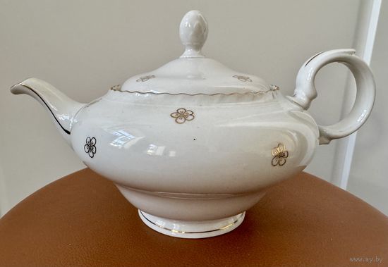 Антикварный заварник Thun Чехословакия до 1947г