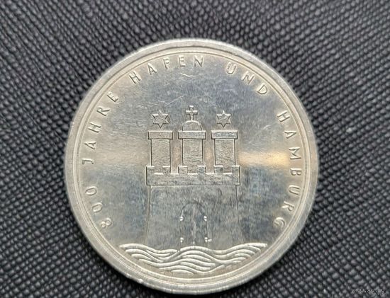 10 марок 800 лет Гамбургскому порту J ФРГ Серебро 15,5 грамма 625 пробы 0,311 унции! ВОЗМОЖЕН ОБМЕН!