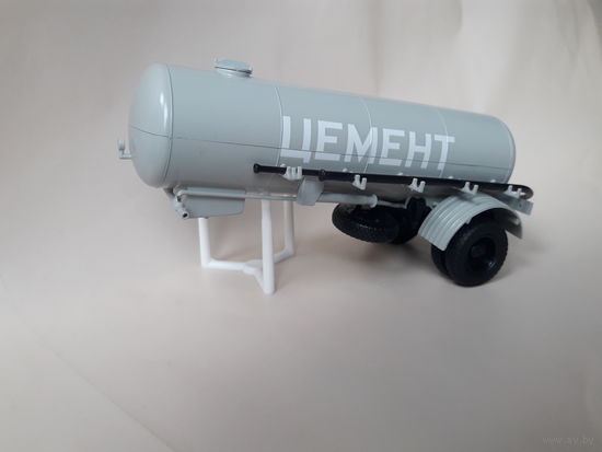 Полуприцеп ТЦ-4 Автоистория 1:43 Обмен возможен Цементовоз АИСТ