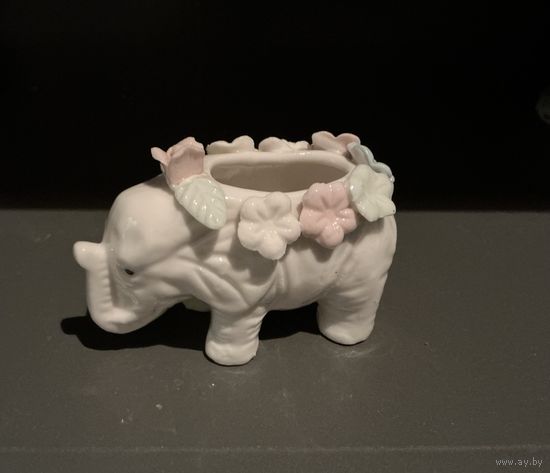 Статуэтка Слон Цветы фарфор Англия с 1 рубля
