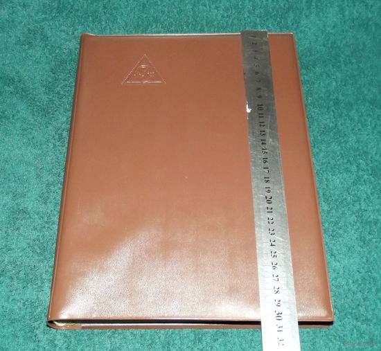 ПОЛЬША.ДВОЙНАЯ ХРОНОЛОГИЯ(буквально без нескольких позиций)ГАШЕНЫХ МАРОК с 1973 по 1975г.В КРЕПКОМ ПОЛЬСКОМ АЛЬБОМЕ НА 12 ЛИСТОВ !