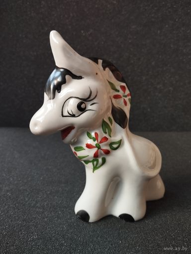 Статуэтка фарфоровая Ослик, Целиноградский ФЗ. СССР