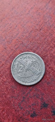 Марокко 1/2 дирхам 2002