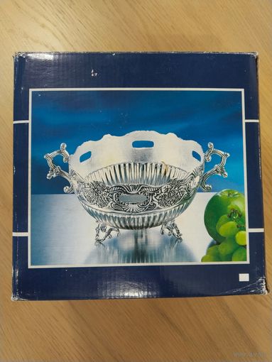 Конфетница-ваза. Металл.