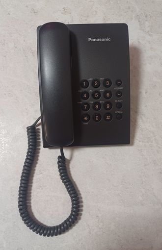 Телефон проводной PANASONIC KX-TS2350RUT