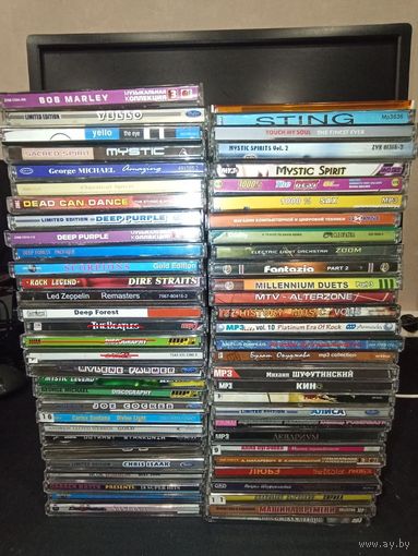 Коллекция музыкальных CD-дисков, 60 шт., лицензия