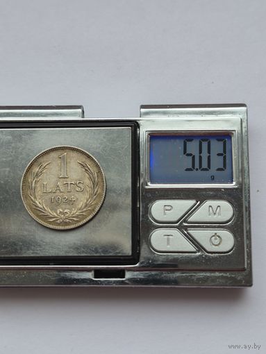 1 лат 1924 года. Латвия, Первая Республика (1922 - 1940). Серебро 835. Монета не чищена. В2 45636.
