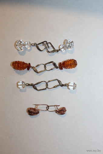 Серьги, 4 пары, стекло, металл, пластик, хорошее состояние.