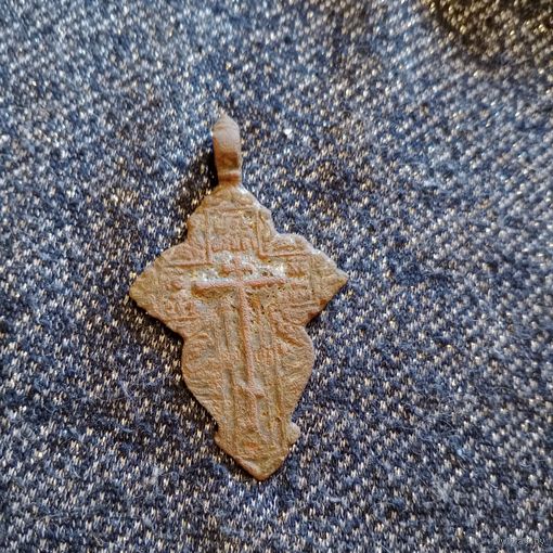 Крестик нательный старинный лепесток