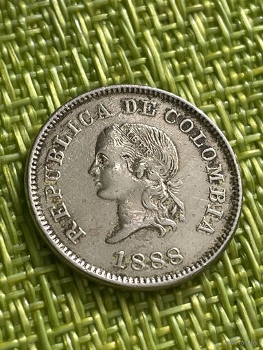Колумбия 5 сентаво 1888 г отличается от 86го