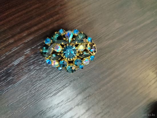 Винтажная брошь , украшенная синими радужными кристаллами, Аврора Бореалис , эффектная яркая брошь чехословакия