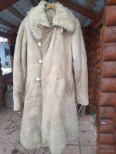 Бекеша,тулуп на реконструкцию РККА.52-3. ВС СССР. В хорошем состоянии, не рваная, не вонючая. Отлично на рекон, охоту, рыбалку.