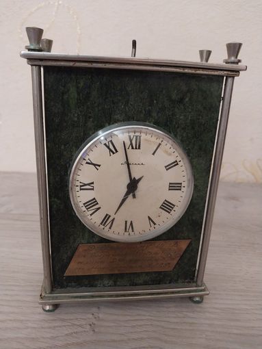 Часы Молния на ходу С РУБЛЯ.