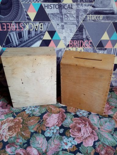 Ящик для жалоб и предложений, урна для выборов СССР смотря как раскрасить