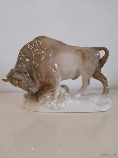 Статуэтка Зубр большой Минск. См описание