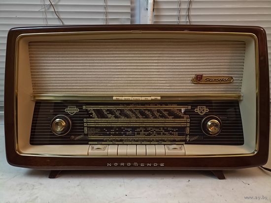 Радиоприемник Nordmende Parsifal 59 1958/59г