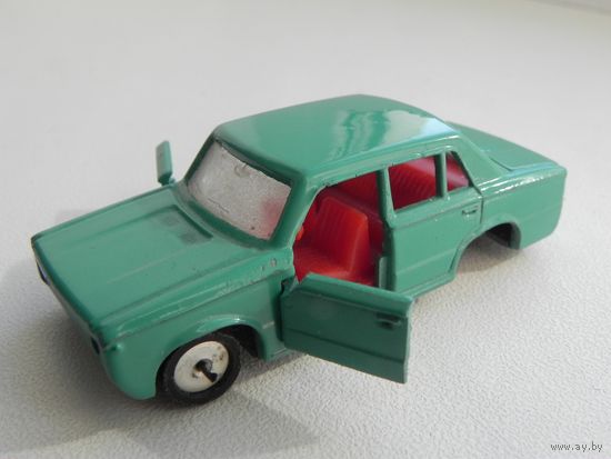 Модель ВАЗ М 1:60 СССР в ремонт