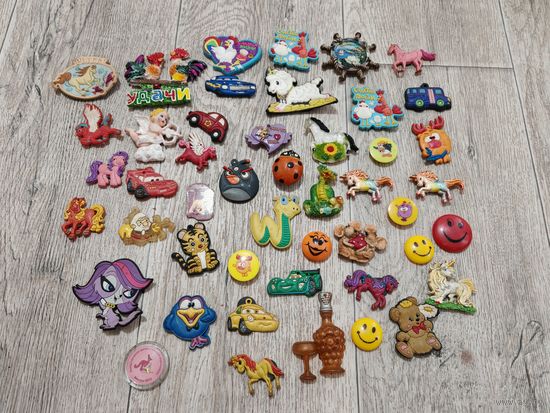 Магниты на холодильник лот