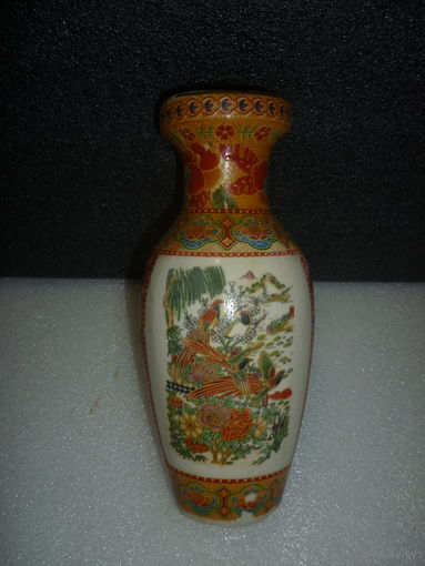 Ваза Япония.Керамика. стиль Сатсума(Satsuma)