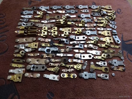 Контакты не магнитные. Аукцион с 1.00 руб.