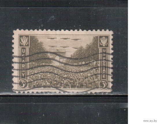 США-1945, (Мих.539 ), гаш.   , Война, Парад в Париже (одиночка),