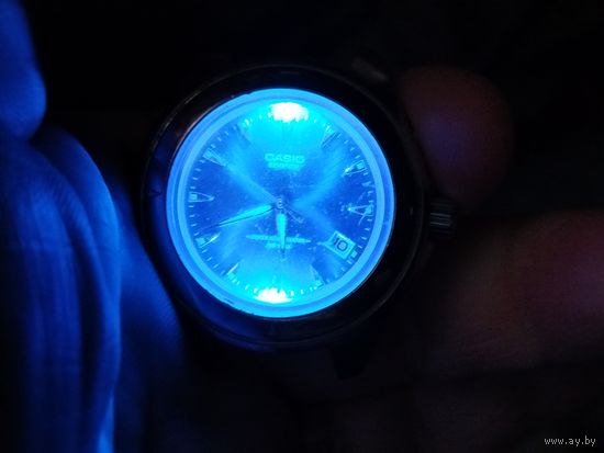 Не частые часы "Casio super illuminator" полностью исправные оригинал