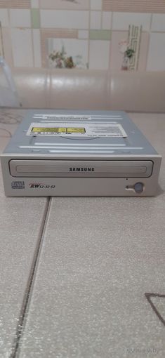 DVD+CD привода для ПК цена за 2шт.