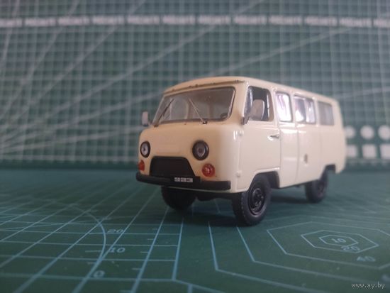 Масштабная модель УАЗ-3741 Масштаб 1/43