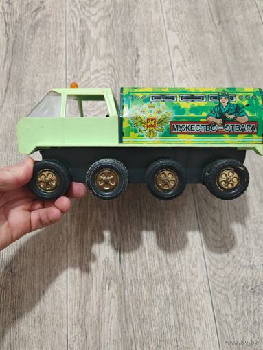 Машинка вездеход играмет