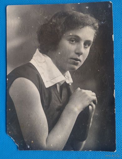 Фото девушки. Витебск. 1931 г. 5.5х7 см