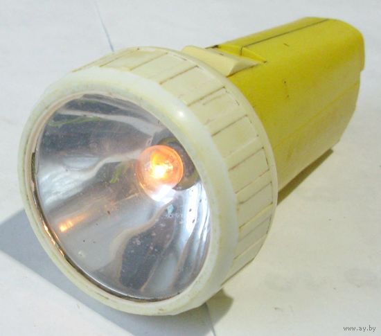 Фонарик аккумуляторный "Гелиос" АН-0-001 (из СССР)