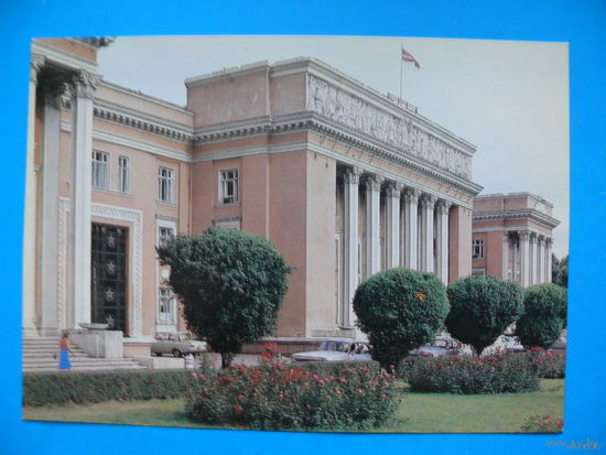 Круцко Б., Душанбе. Дом правительства Таджикской ССР; 1989, чистая.