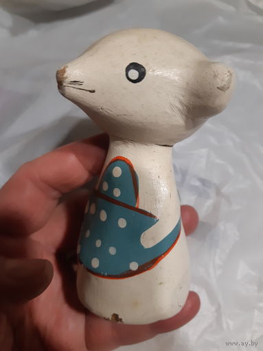 Игрушка опилочная Мышка в переднике. Редкая.