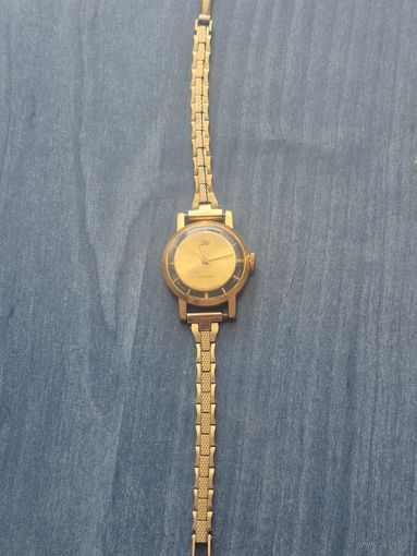 Часы заря. Рабочие . Au