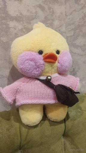 Уточка лалафанфан, размер 35 на 26  см. Очень милая и классная.