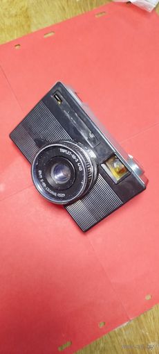 Фотоаппарат СССР. С рубля. Нужная вещъ!