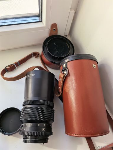 Фотообъектив Юпитер 36В 35/250. В родном кофре.