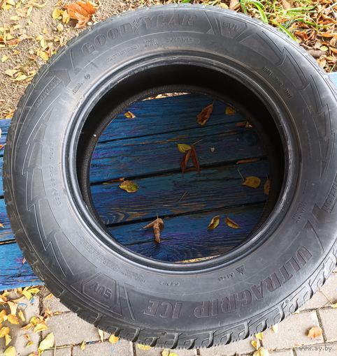 Шины зимние GOODYEAR 235/65 R17,4 шт.(Б/У)