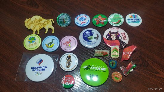 Мини-коллекция значков