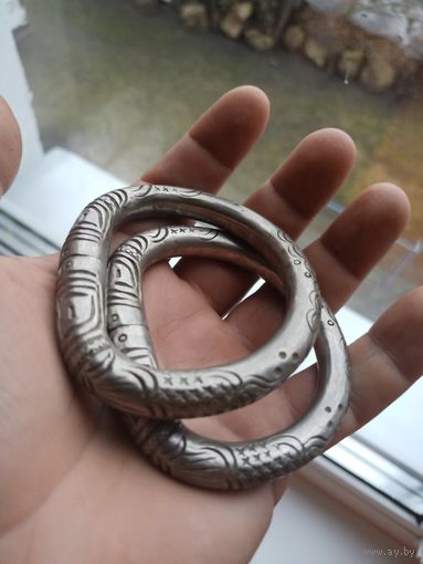 Старинные серебряные браслеты Банглы?
